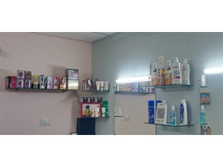 Raju Mens beauty parlour and spa