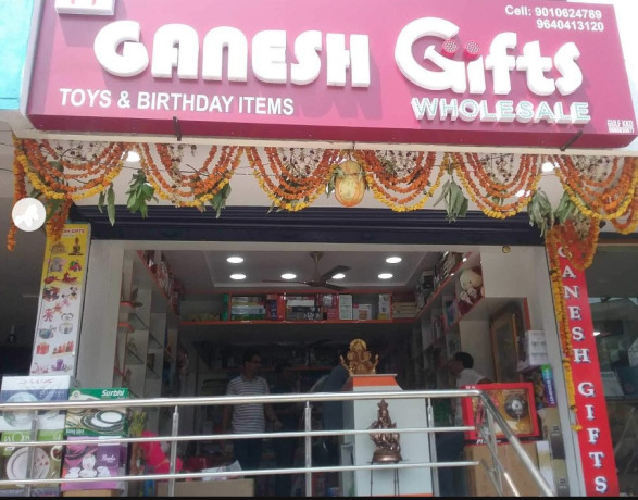 ganesh-gifts-big-0